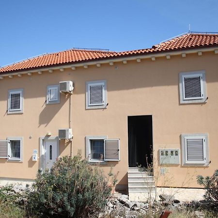 נזרין Apartments Pegla מראה חיצוני תמונה