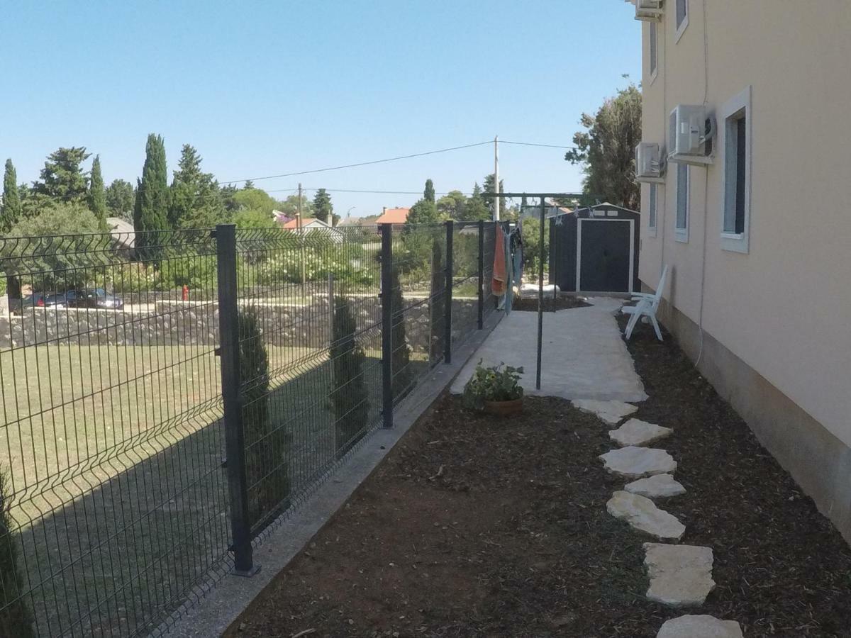 נזרין Apartments Pegla מראה חיצוני תמונה